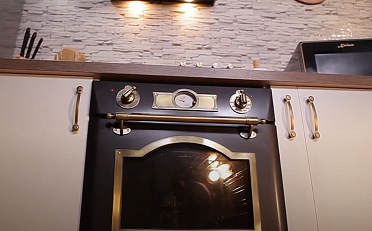 Встраиваемый электрический духовой шкаф Kaiser EH 6355 Em